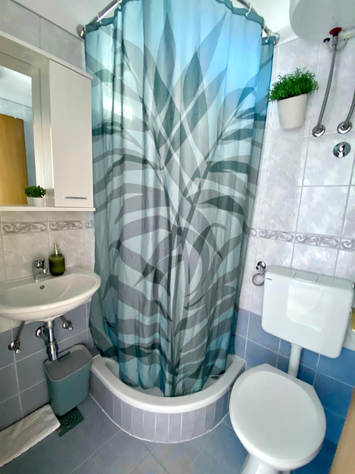Apartament & Joy Of Life In Makarska